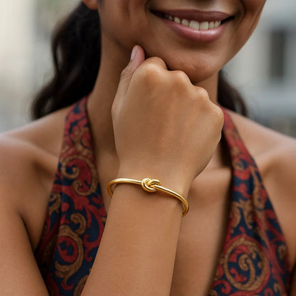 14k Yellow Gold Polished Cuff Bangle with Knot (5.50 mm)