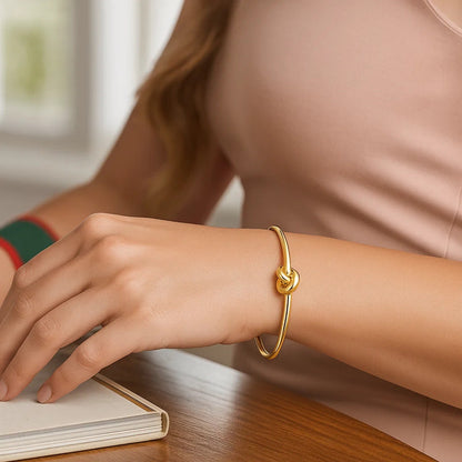 14k Yellow Gold Polished Cuff Bangle with Knot (5.50 mm)