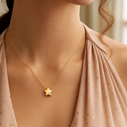 14k Yellow Gold Polished Star Necklace with Diamond